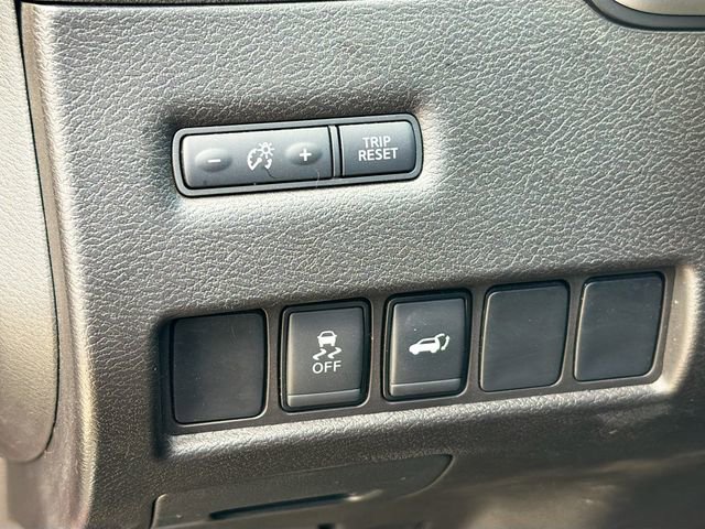 Used 2017 Nissan Murano SL w/ SL Technology Package AWD/4WD image 10