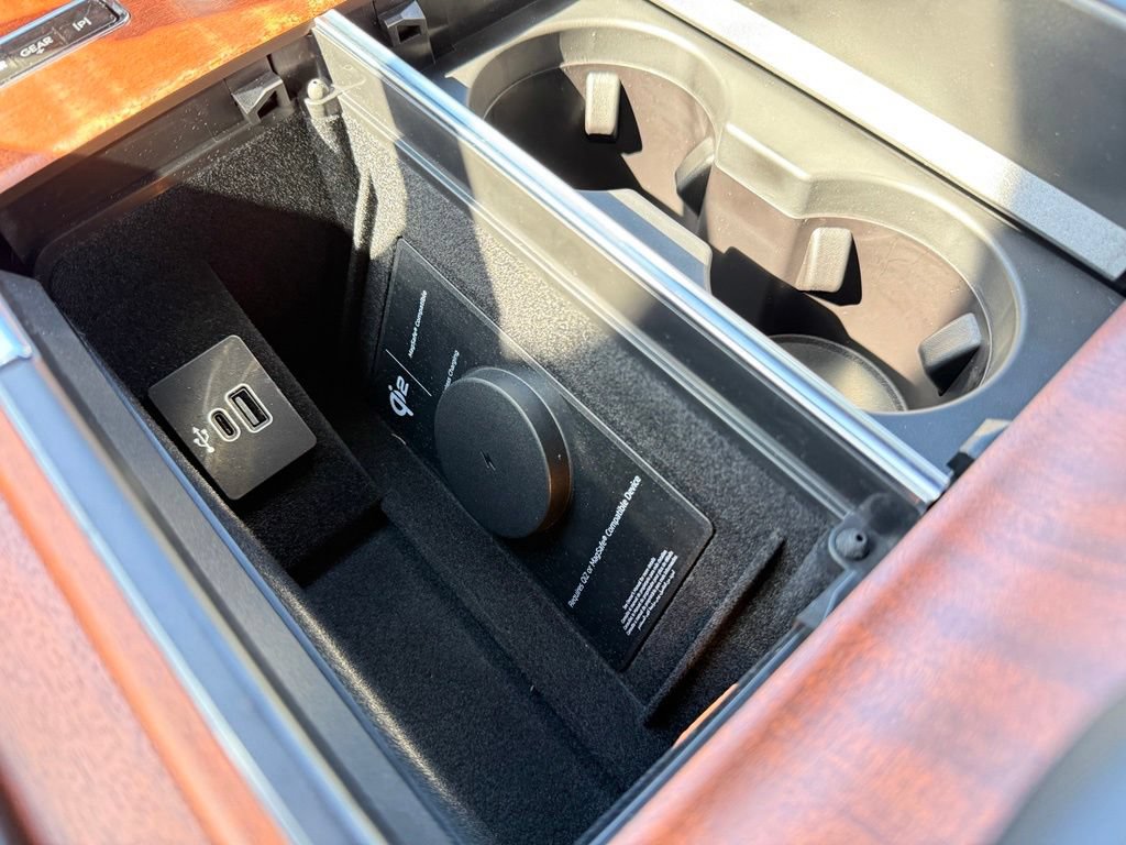 New 2027 Lincoln Navigator Black Label AWD/4WD image 17