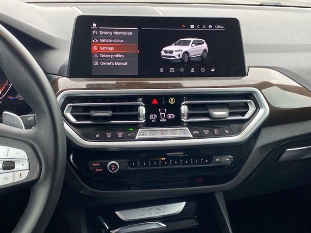 Used 2023 BMW X3 xDrive30i AWD/4WD image 11