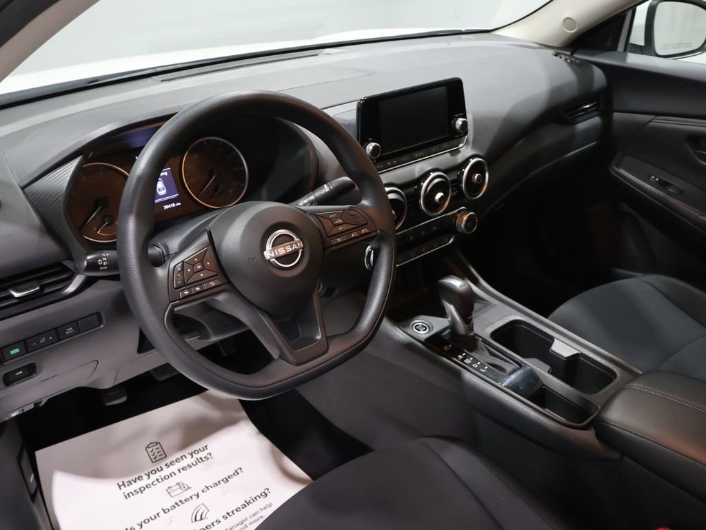 Used 2024 Nissan Sentra S image 16