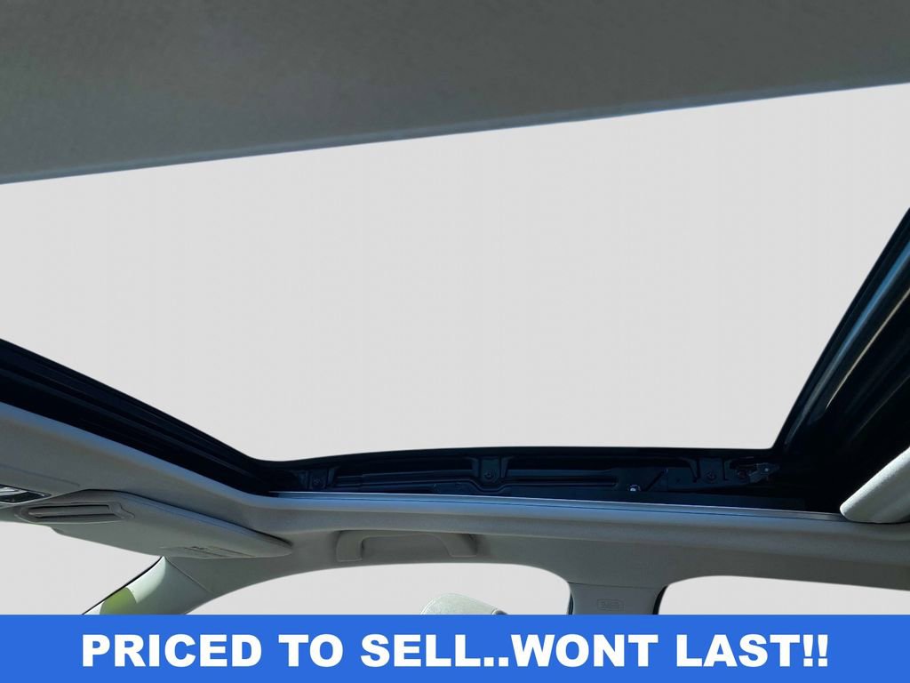 Used 2018 Subaru Forester 2.5i Limited AWD/4WD image 12