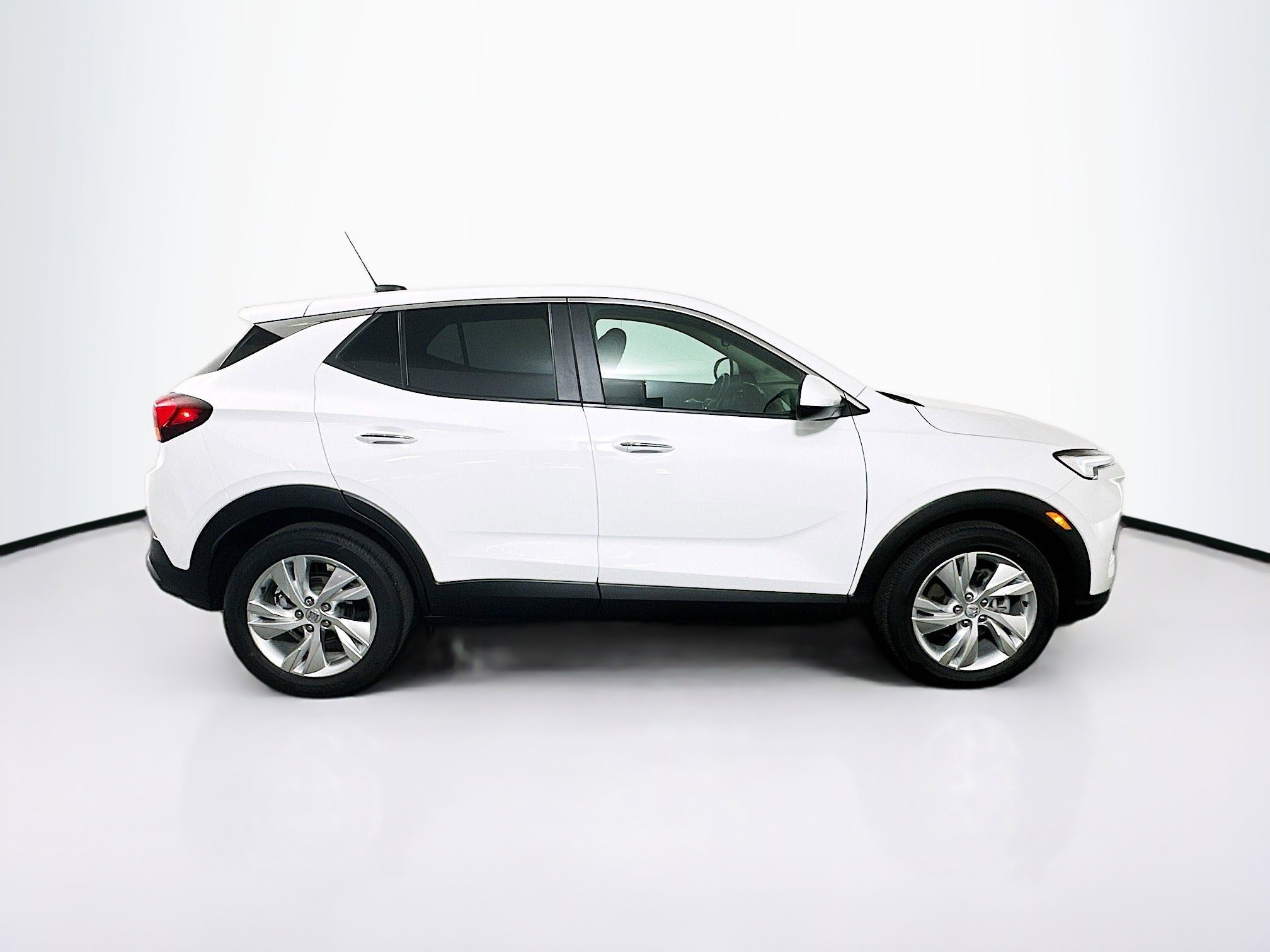 Used 2024 Buick Encore GX Preferred image 10