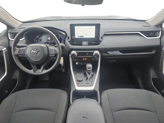 Used 2025 Toyota RAV4 LE image 9