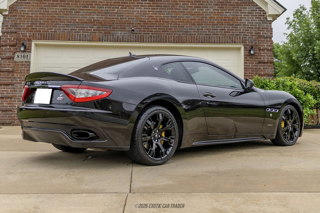 Used 2011 Maserati GranTurismo S RWD image 8