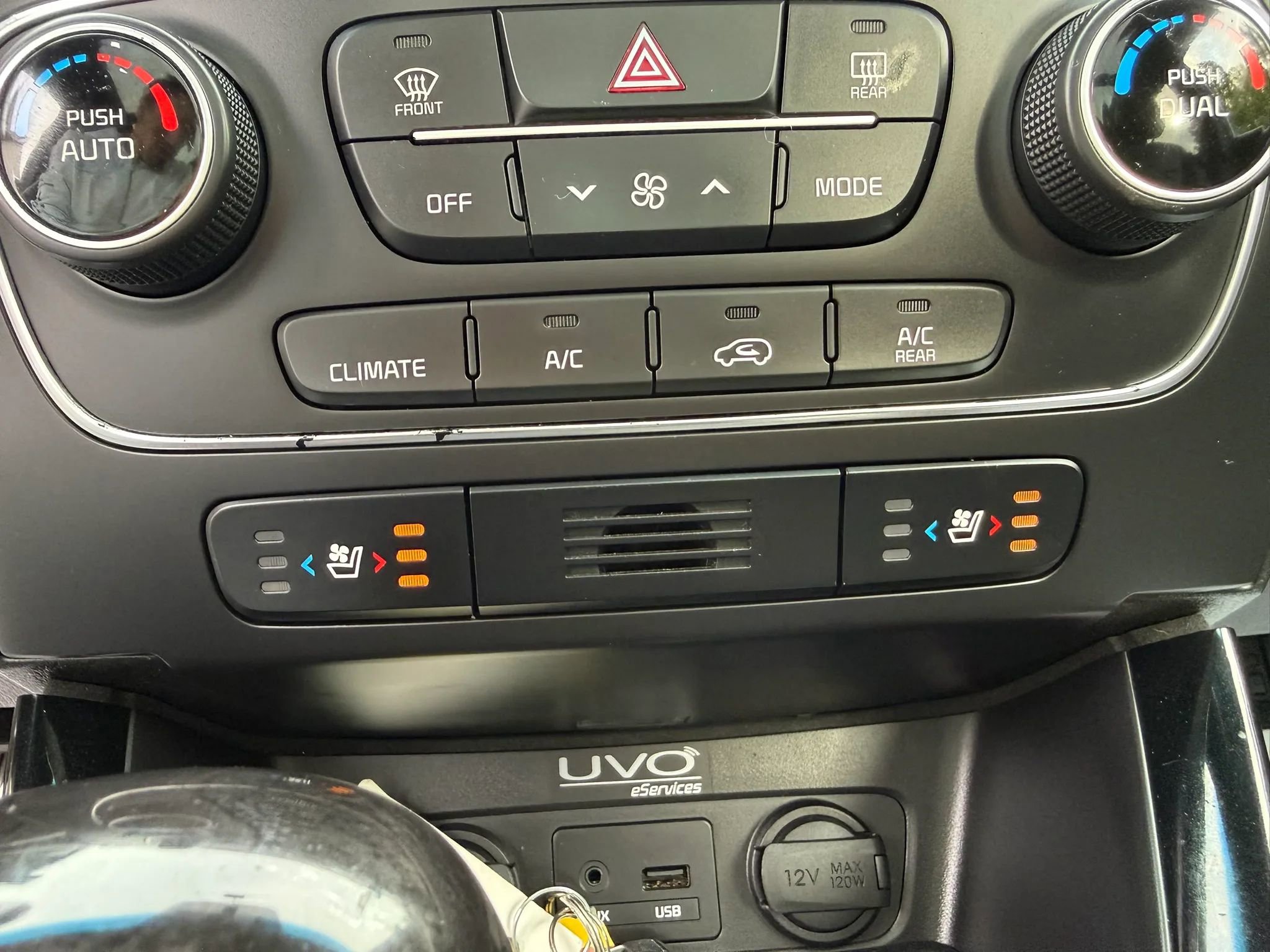 Used 2015 Kia Sorento SX image 54