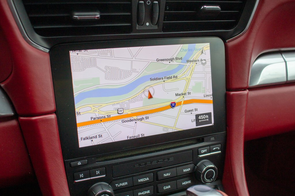 Used 2018 Porsche 911 Carrera S image 15
