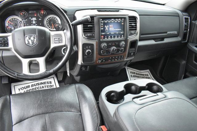 Used 2018 RAM 3500 Laramie AWD/4WD image 19