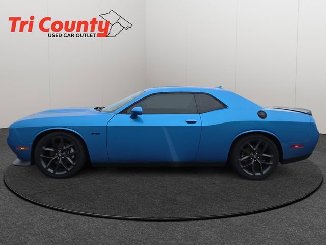 Used 2023 Dodge Challenger R/T w/ Plus Package image 5