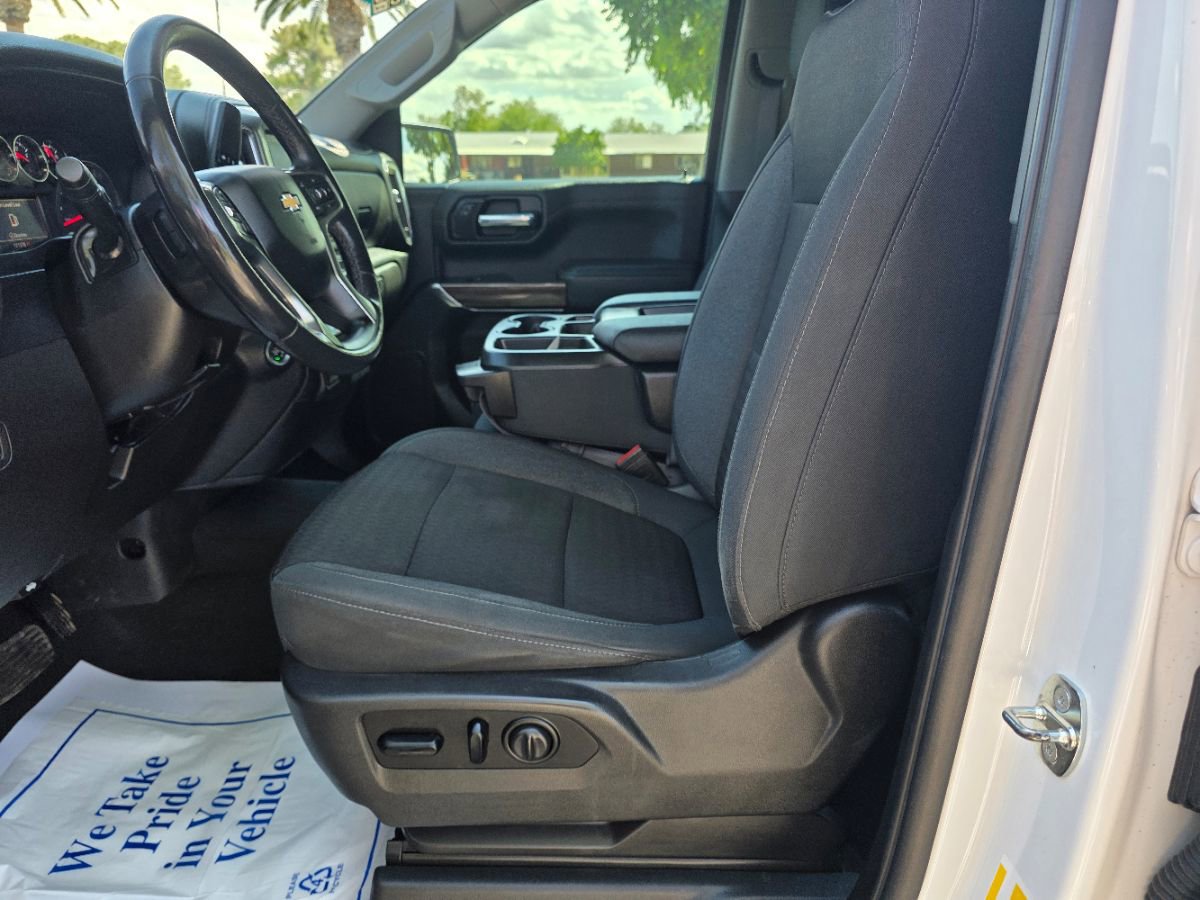 Used 2021 Chevrolet Silverado 1500 LT image 13