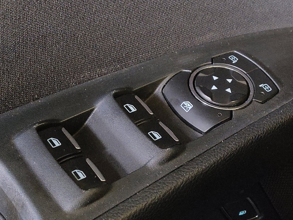 Used 2019 Ford Fusion SE FWD image 27