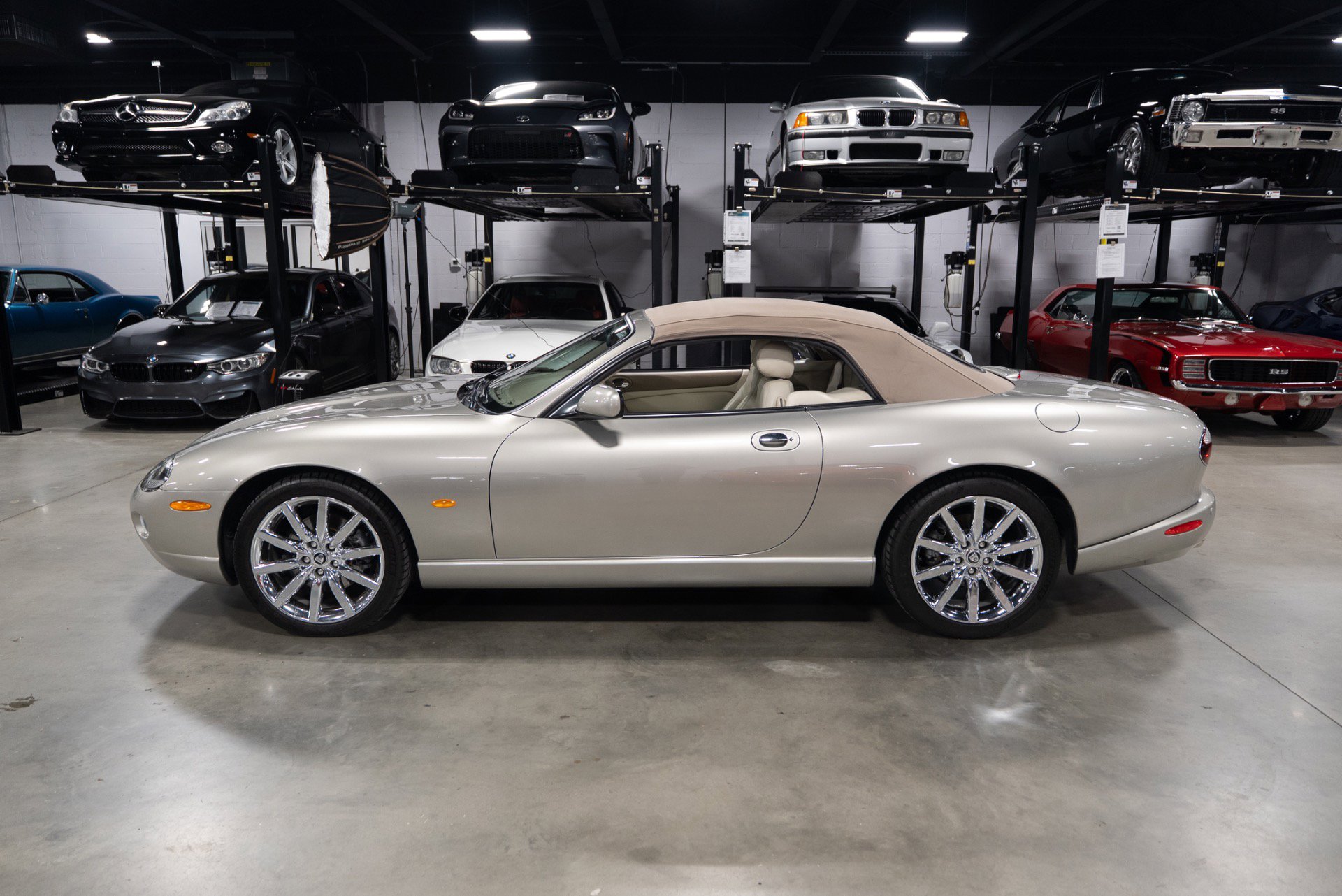 Used 2006 Jaguar XK8 Convertible image 5