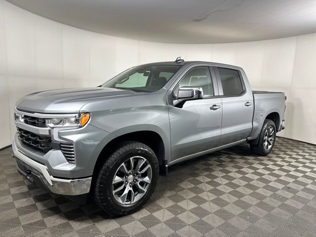 Used 2025 Chevrolet Silverado 1500 LT image 7