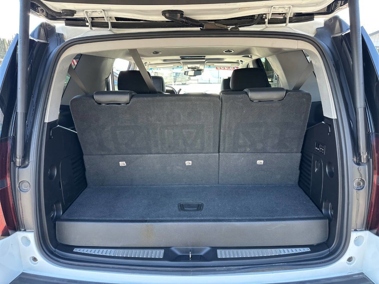 Used 2018 Chevrolet Tahoe Premier image 25