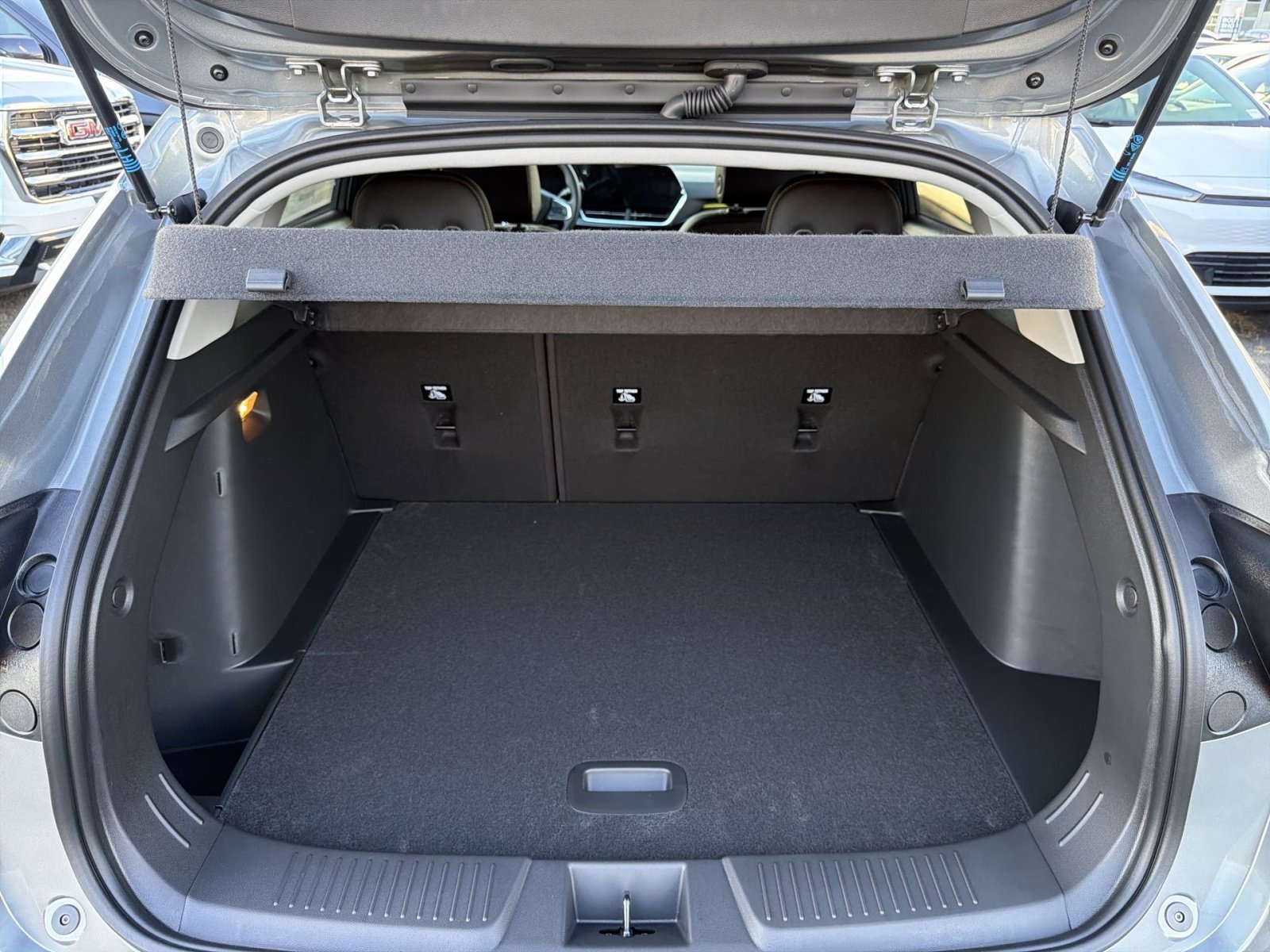 New 2026 Chevrolet Trax ACTIV w/ Sunroof Package FWD image 26
