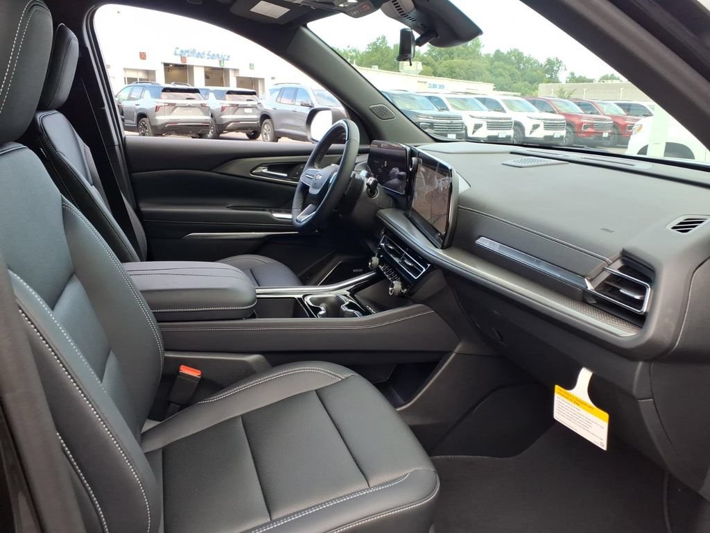 New 2026 Chevrolet Traverse LT w/ Enhanced Driving Package AWD/4WD image 23