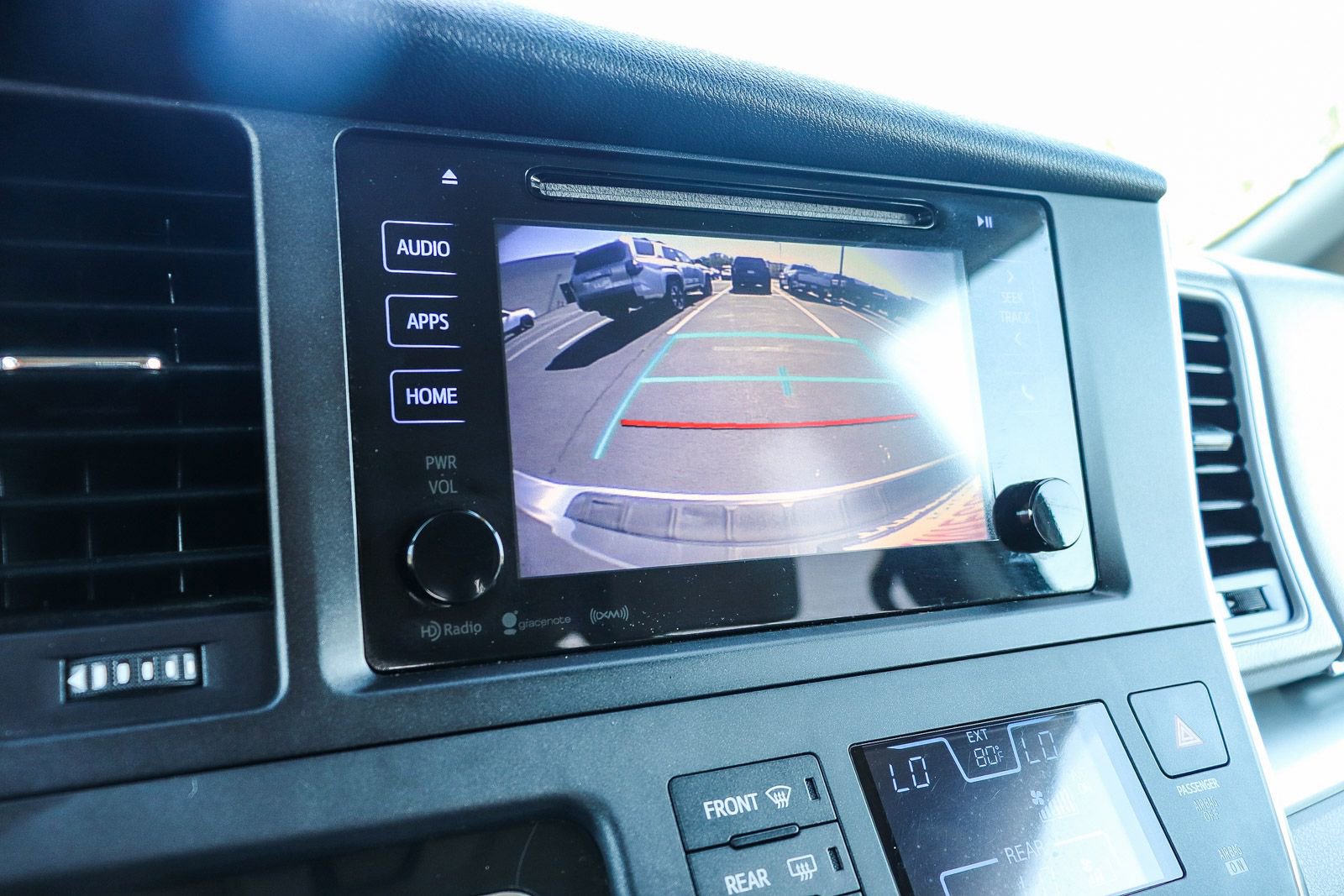 Certified 2017 Toyota Sienna LE FWD image 29