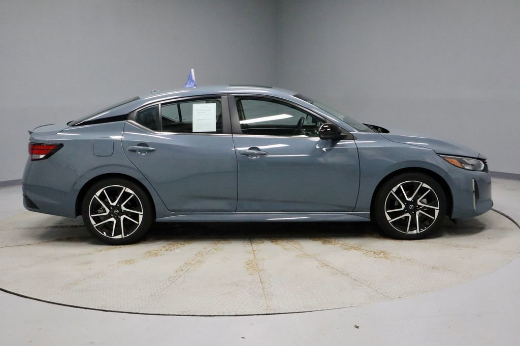 Certified 2025 Nissan Sentra SR w/ SR Premium Package image 11