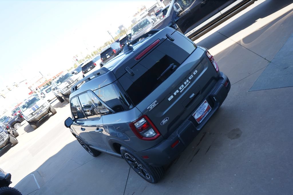 New 2026 Ford Bronco Sport Outer Banks w/ Outer Banks Tech Package+ AWD/4WD image 13
