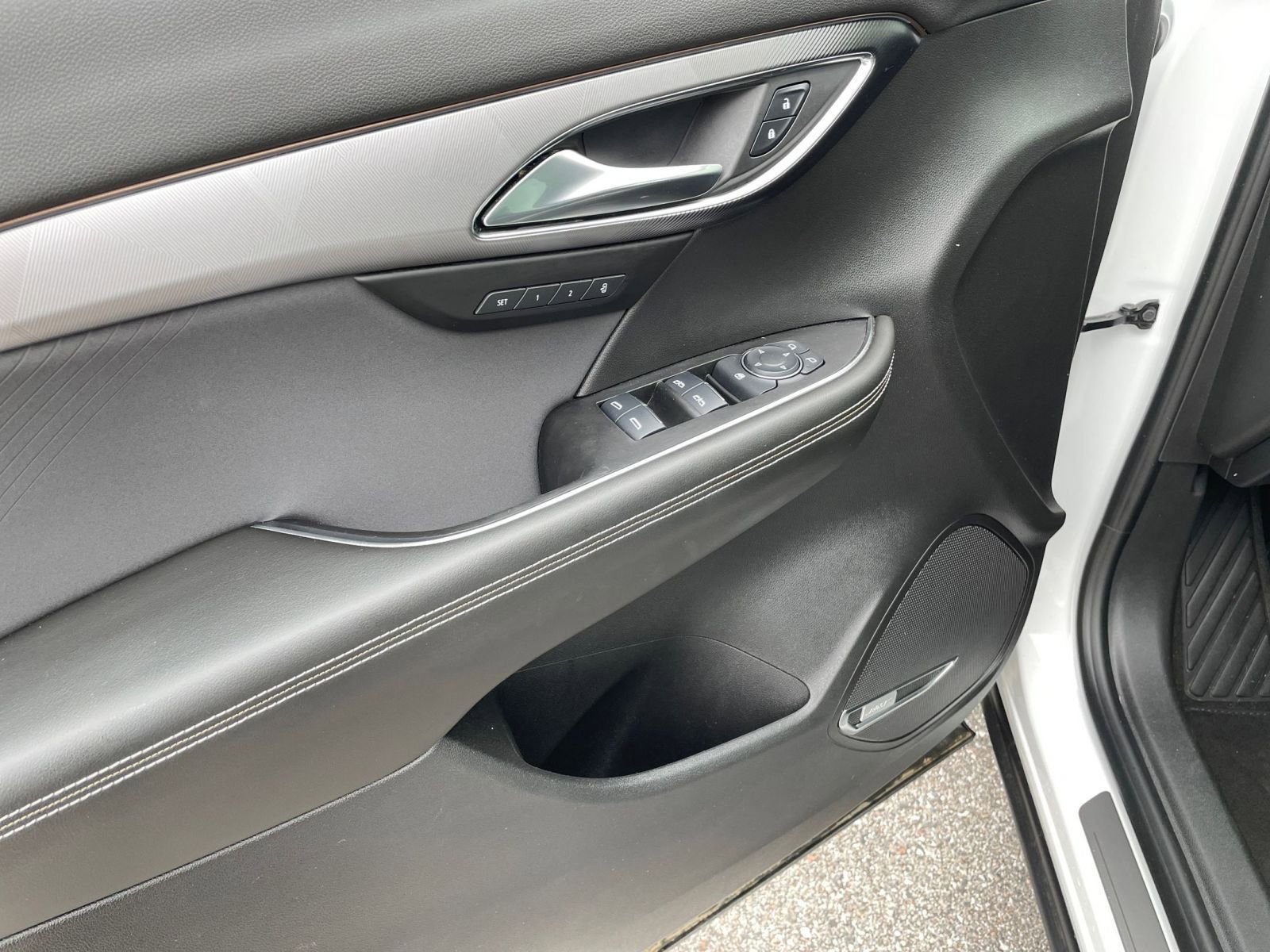 Used 2024 Buick Envision Sport Touring image 20