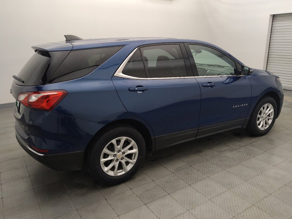 Used 2019 Chevrolet Equinox LT w/ Driver Convenience Package AWD/4WD image 10