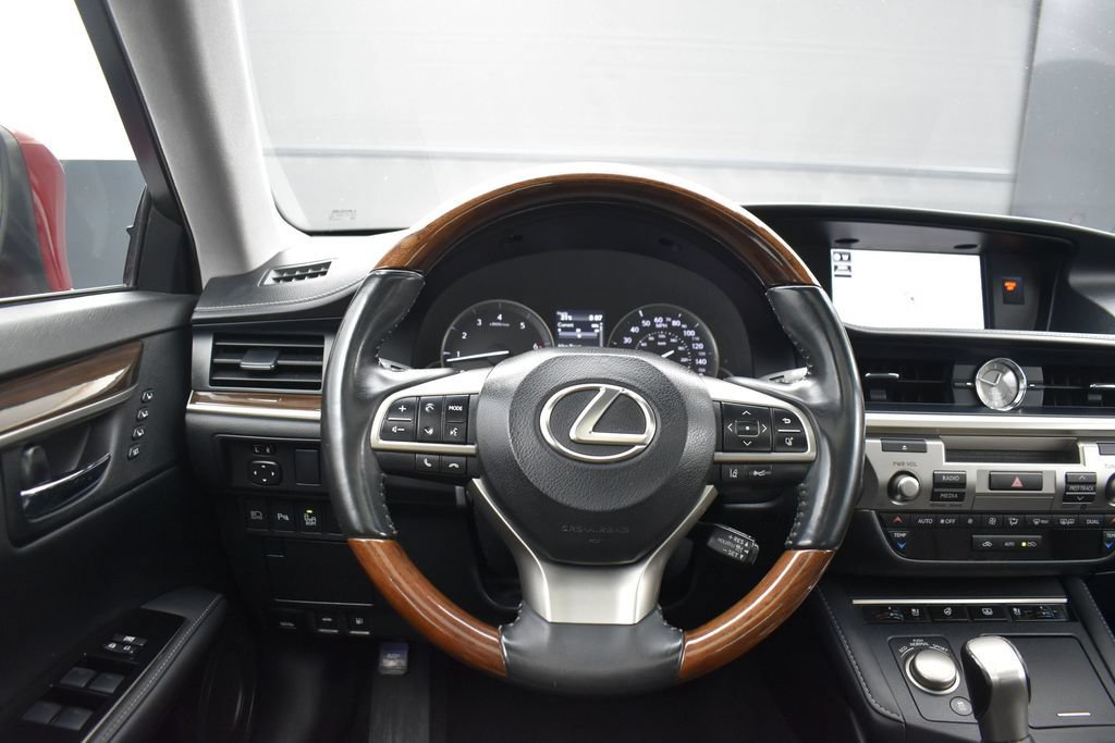 Used 2017 Lexus ES 350 FWD image 13