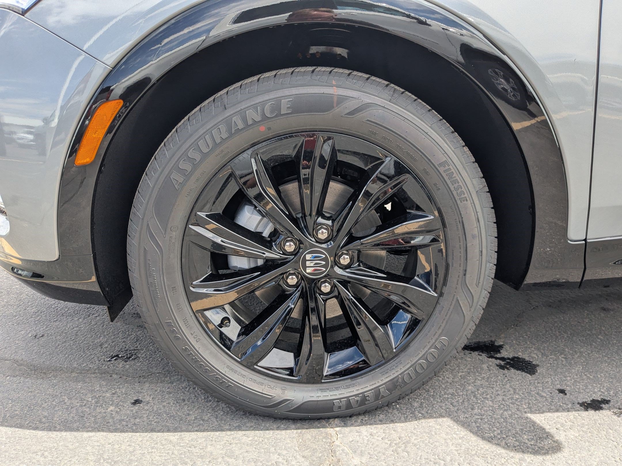 New 2026 Buick Envista Sport Touring w/ Convenience I Package FWD image 27