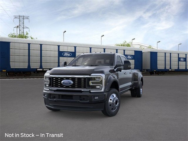 New 2026 Ford F450 Platinum image 2
