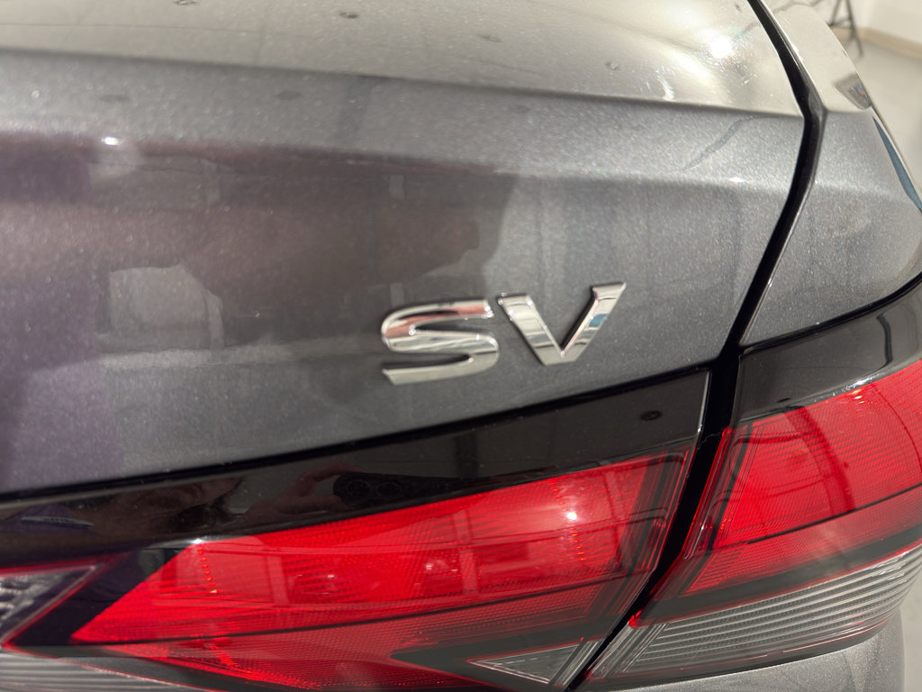 Used 2024 Nissan Versa SV image 9