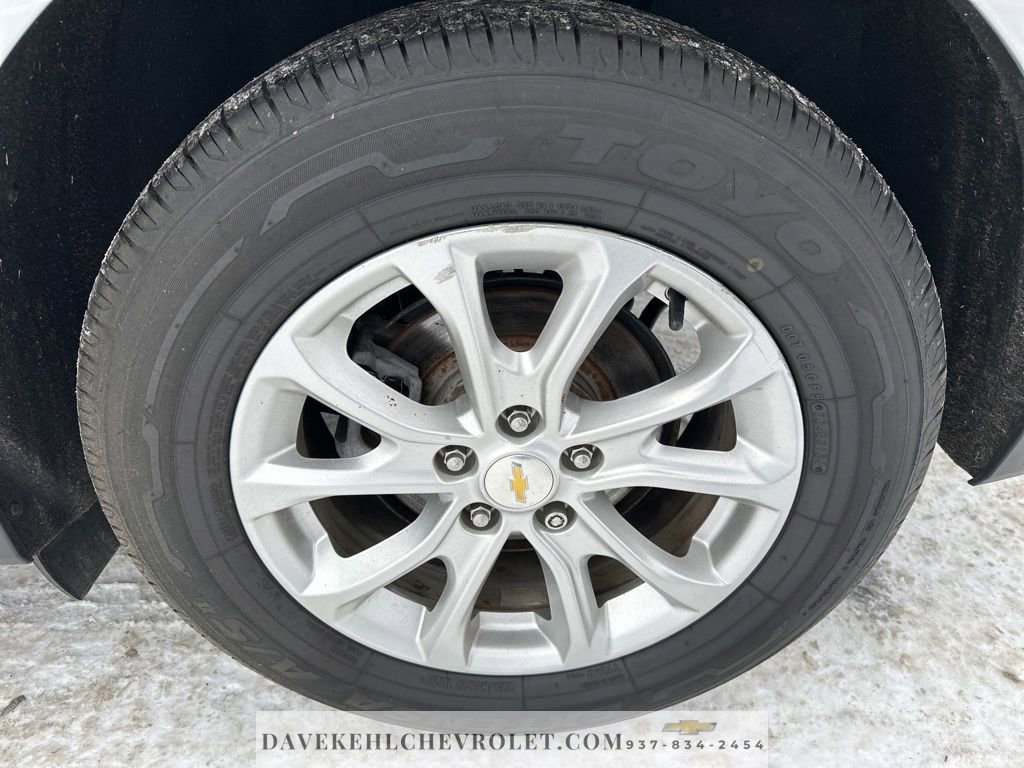 Used 2018 Chevrolet Equinox LS FWD image 23
