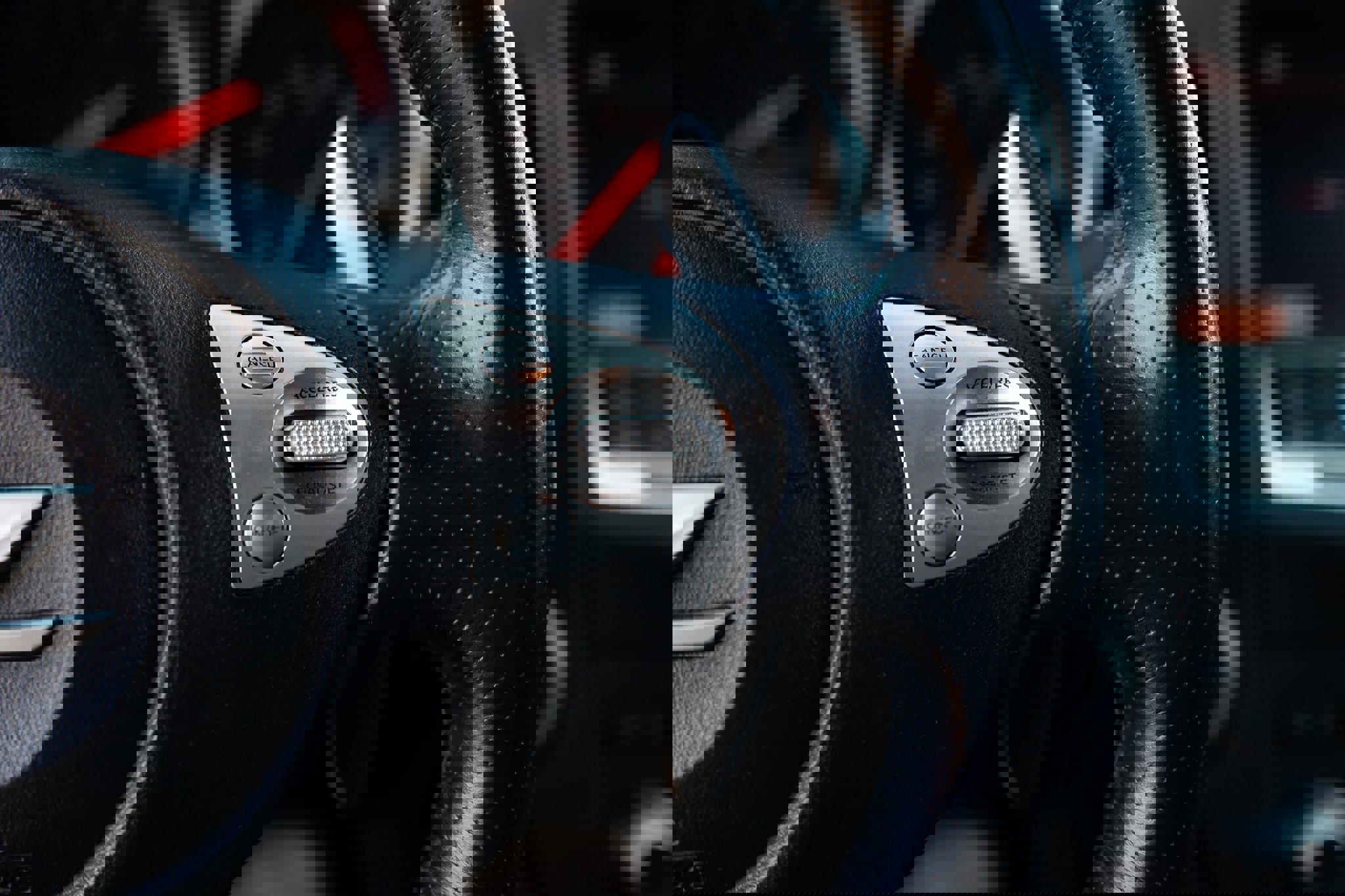 Used 2014 Nissan 370Z Touring w/ Sport Package image 26