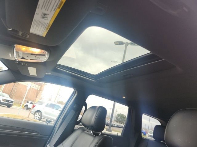 Used 2020 Jeep Grand Cherokee Limited image 30