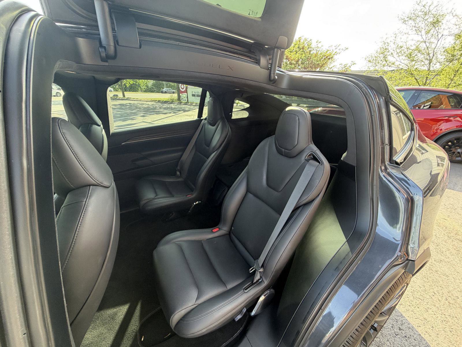 Used 2022 Tesla Model X AWD/4WD image 11