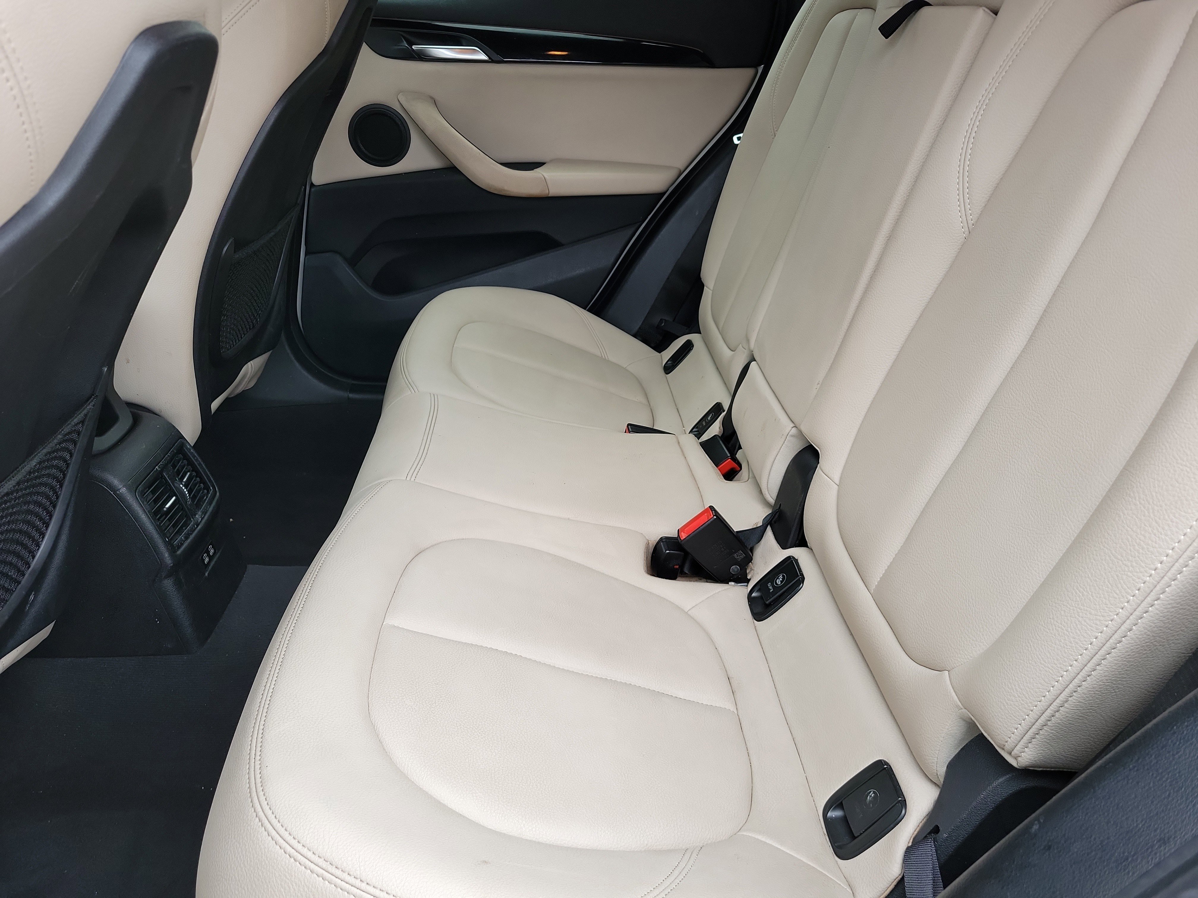 Used 2018 BMW X1 xDrive28i image 19