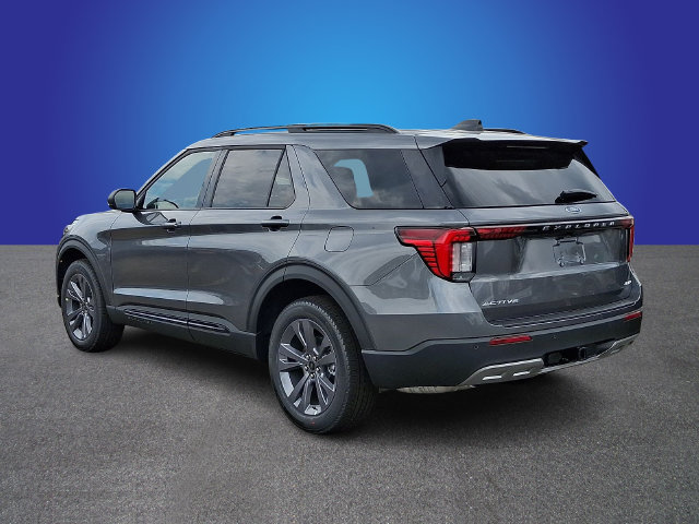 New 2026 Ford Explorer Active w/ Active Comfort Package AWD/4WD image 4