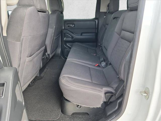 Used 2022 Nissan Frontier SV w/ Technology Package AWD/4WD image 19