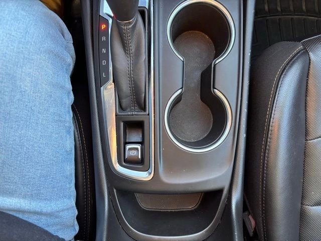 Used 2018 Chevrolet Equinox Premier image 21