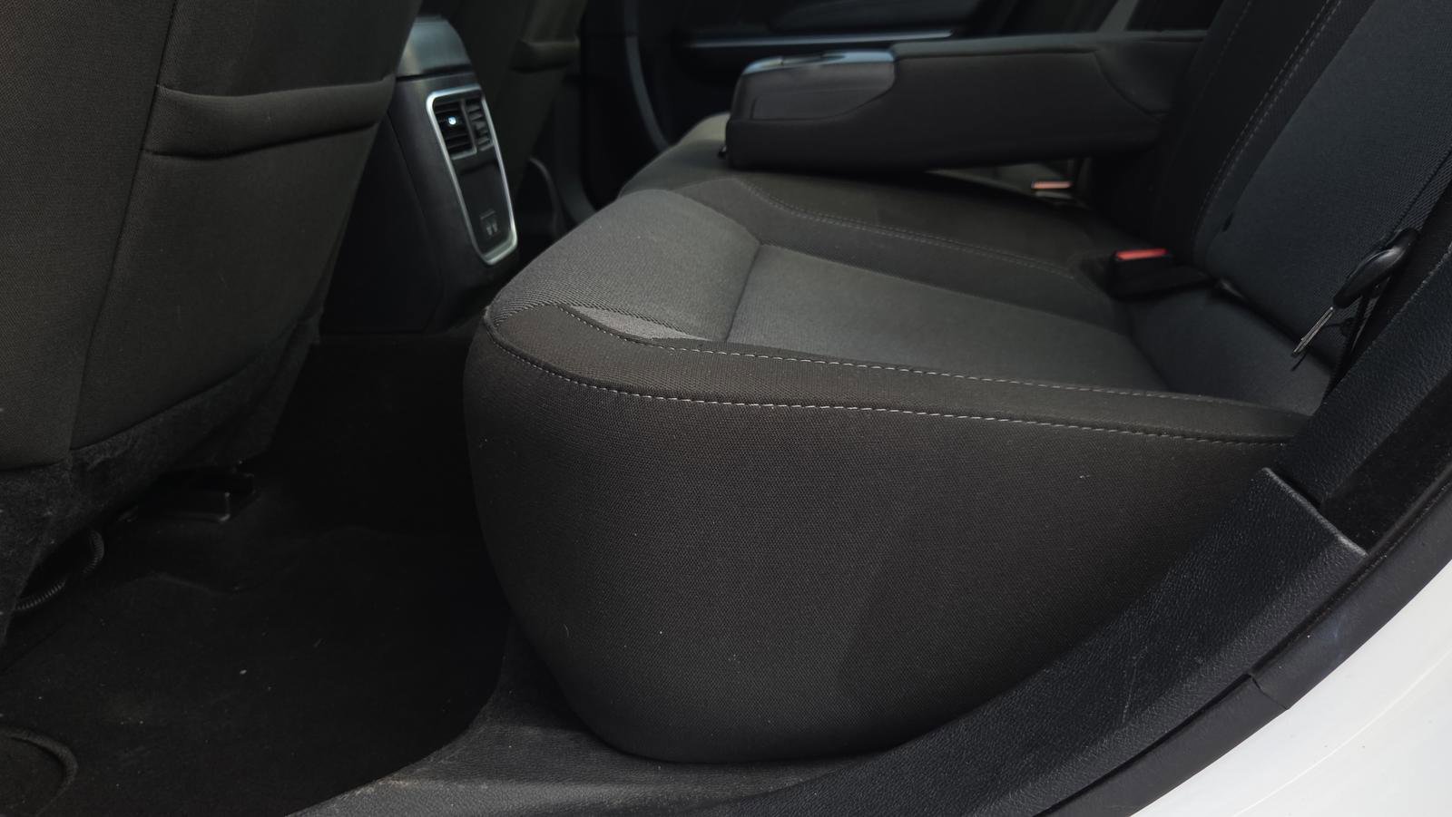 Used 2020 Dodge Charger SXT image 19