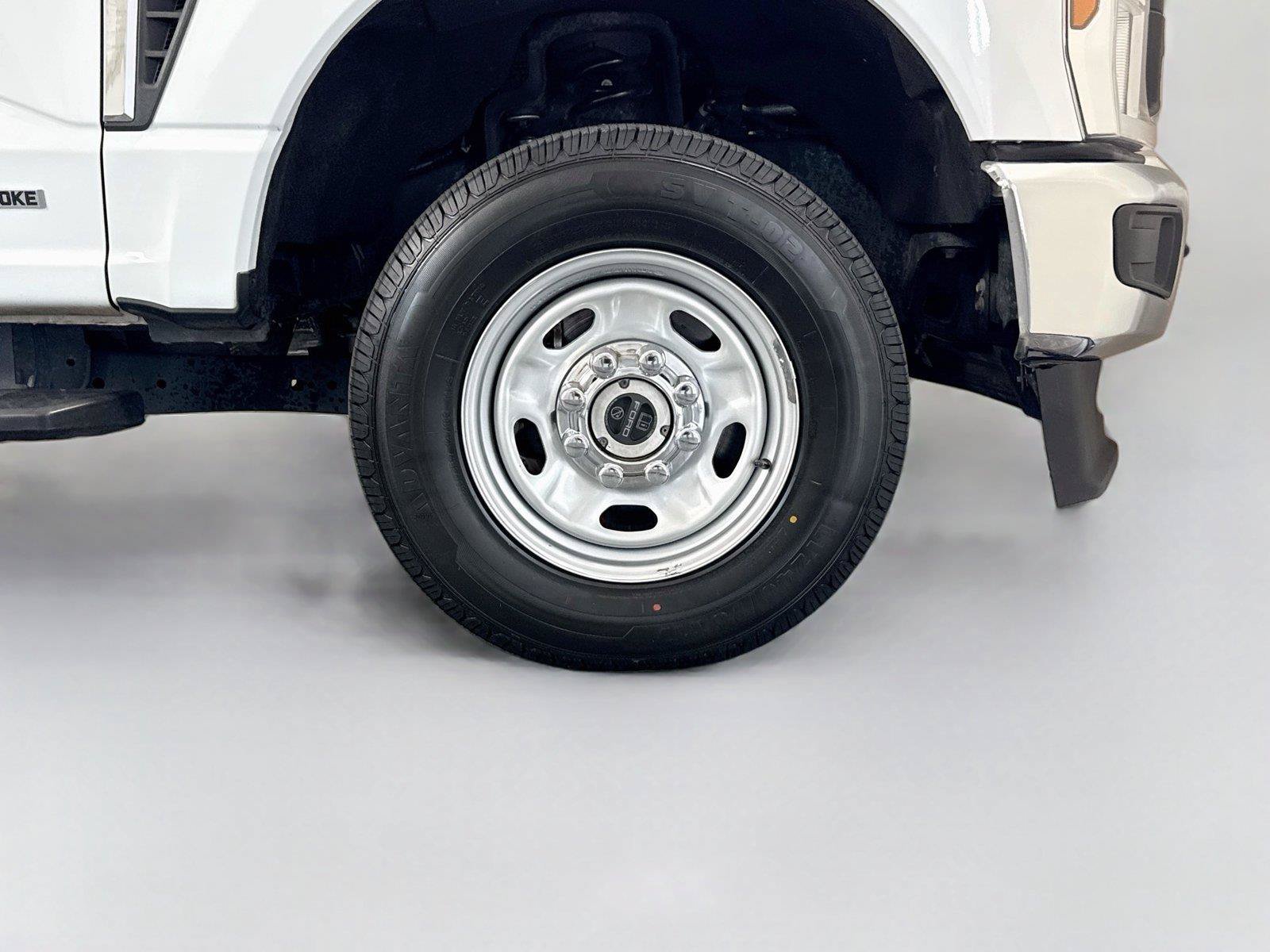 Used 2024 Ford F250 XL w/ XL Chrome Package AWD/4WD image 33