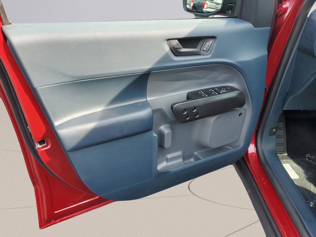 New 2025 Ford Maverick Lariat w/ Black Appearance Package image 17