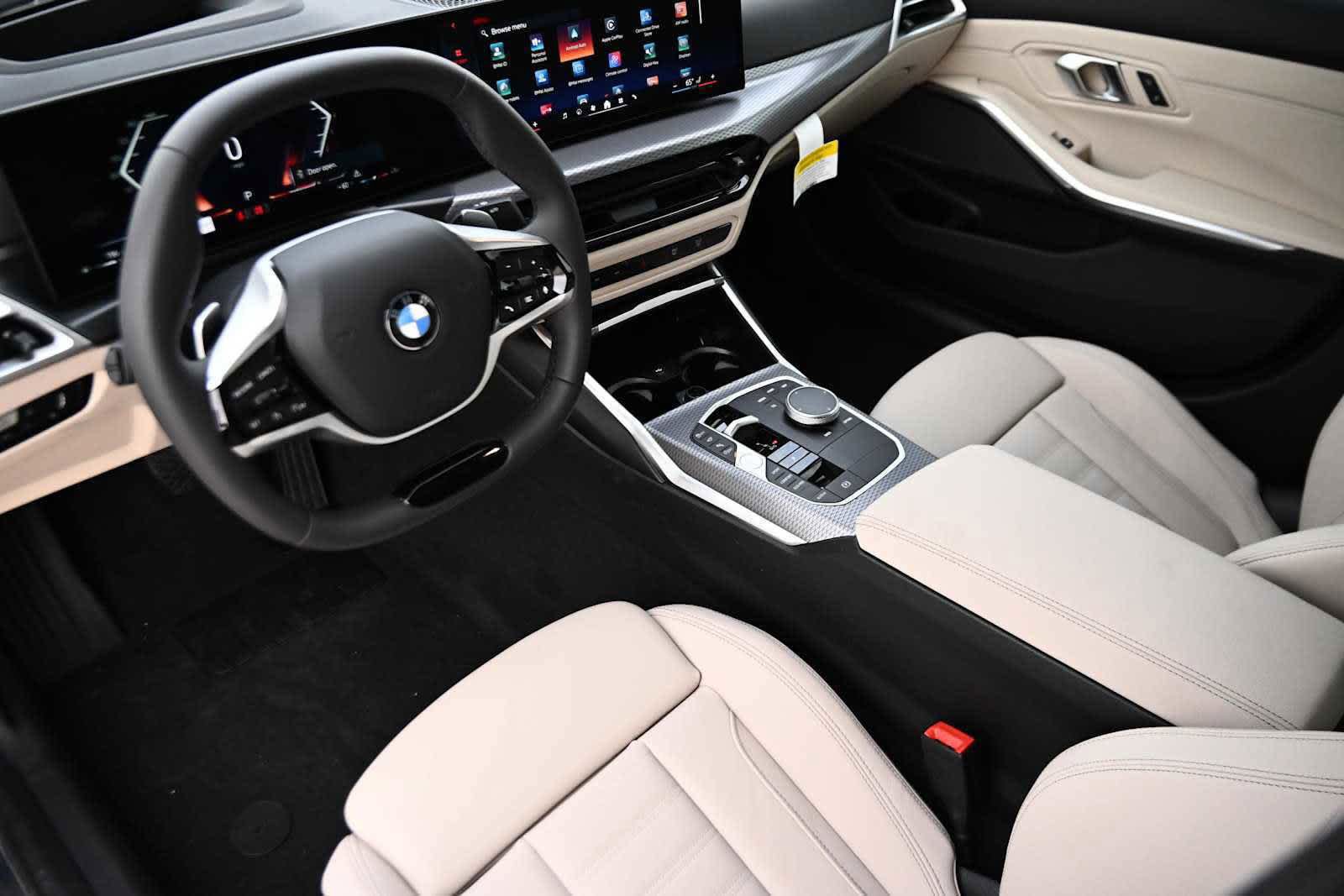 Used 2026 BMW 330i Sedan w/ Premium Package RWD image 10
