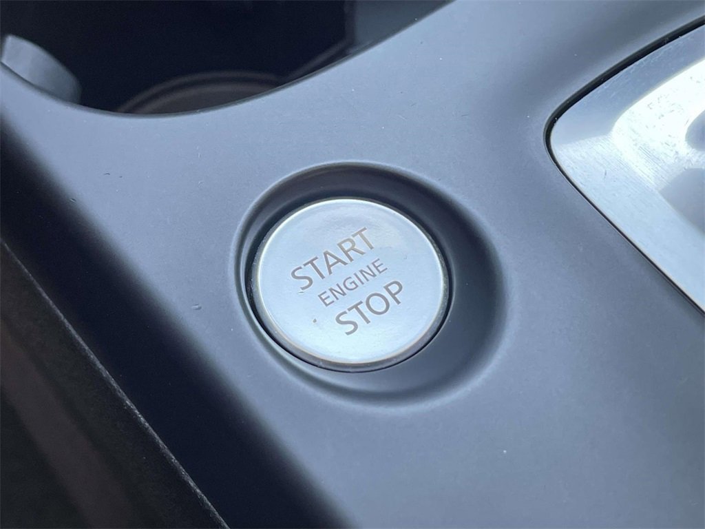 Used 2023 INFINITI QX50 Luxe image 29