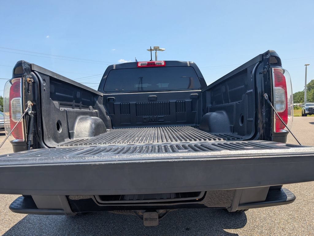 Used 2015 GMC Canyon SLE w/ All-Terrain Package AWD/4WD image 32