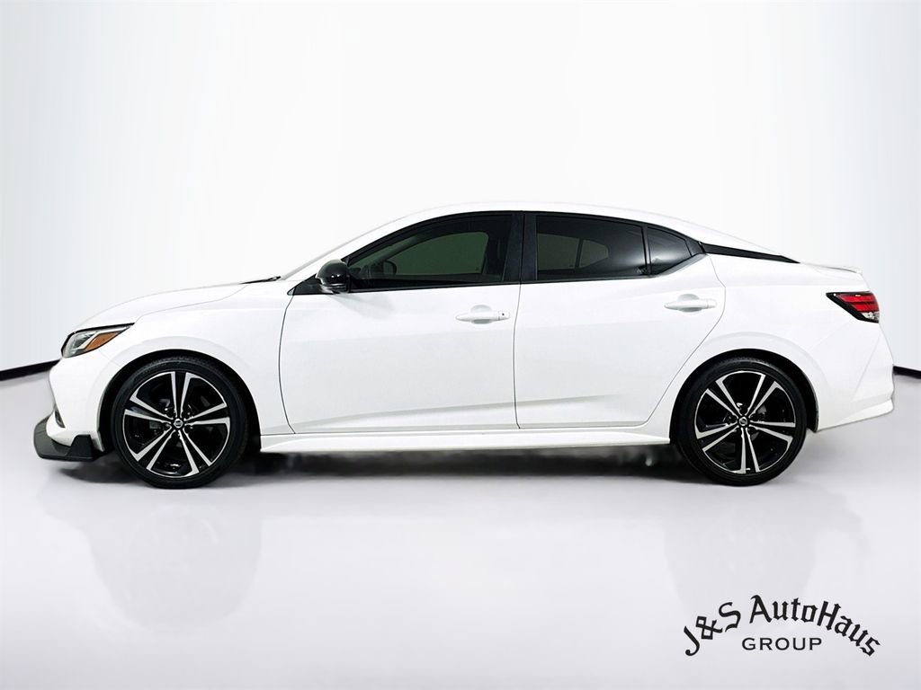 Used 2021 Nissan Sentra SR w/ SR Premium Package image 4
