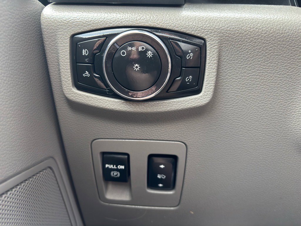 Used 2018 Ford F150 XLT w/ Equipment Group 301A Mid image 22