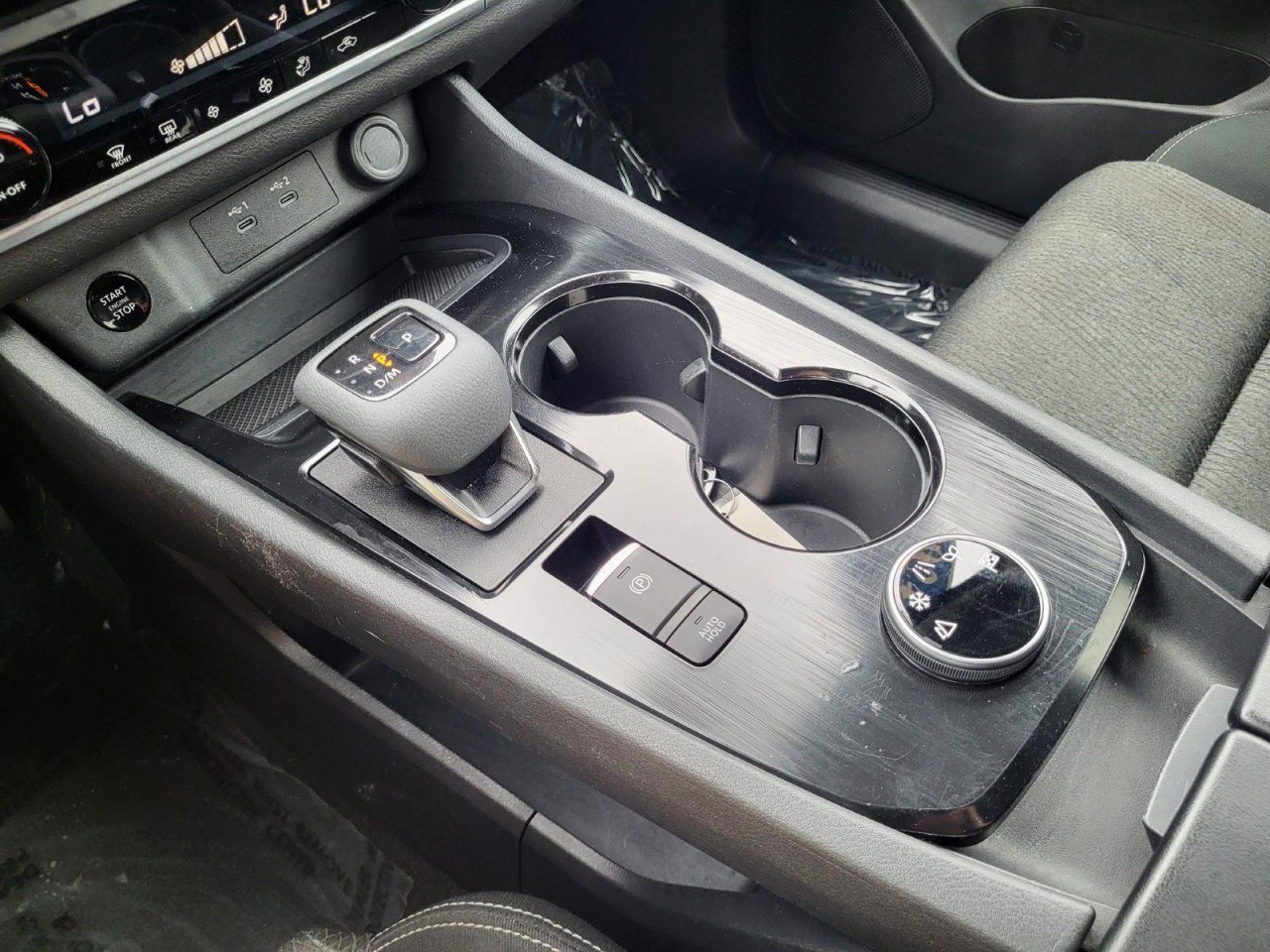 Used 2024 Nissan Rogue SV image 19