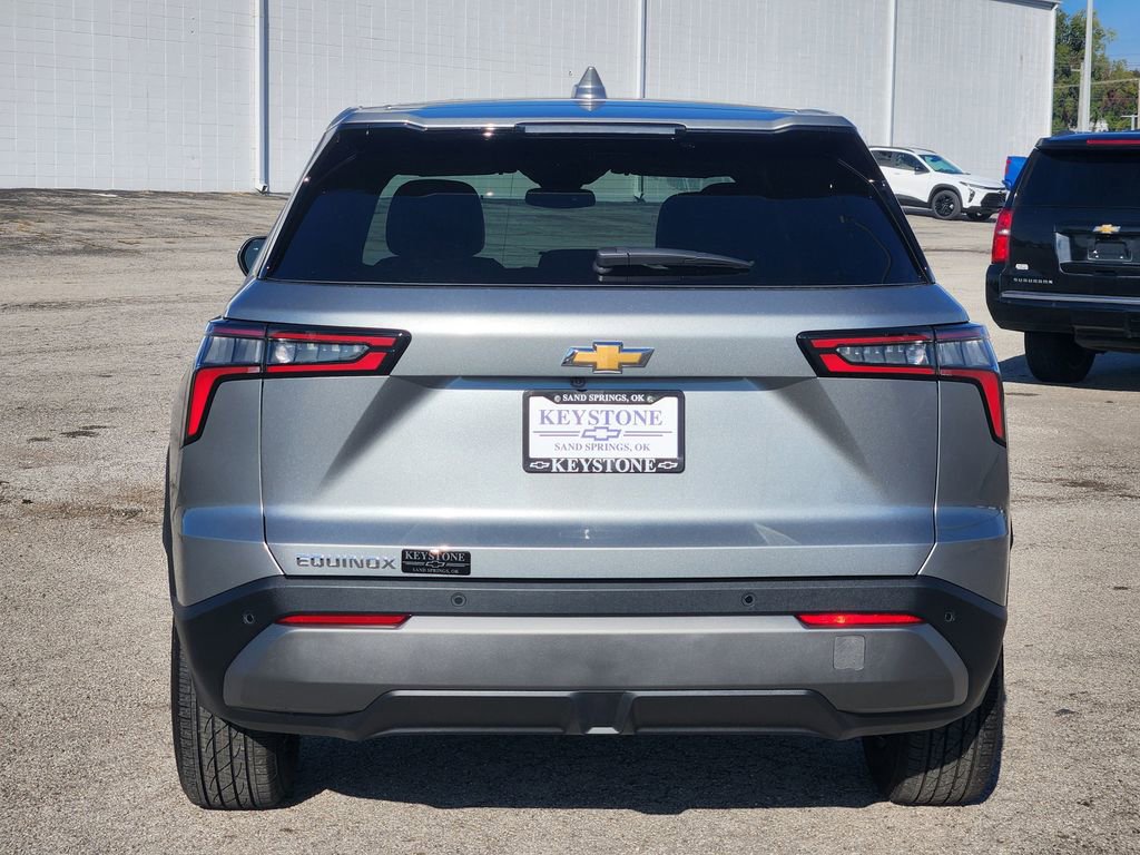 New 2026 Chevrolet Equinox LT w/ Convenience Package II image 6