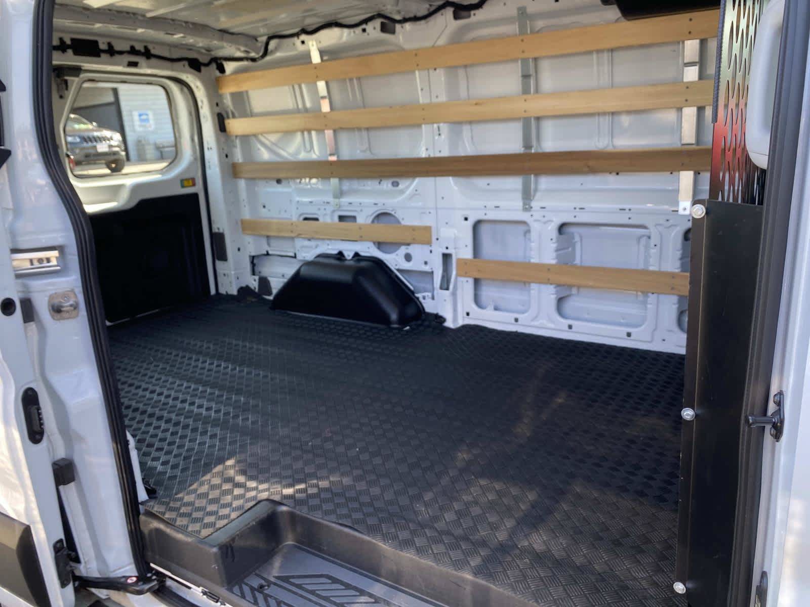 Used 2025 Ford Transit 250 Low Roof w/ Exterior Upgrade Package RWD image 29