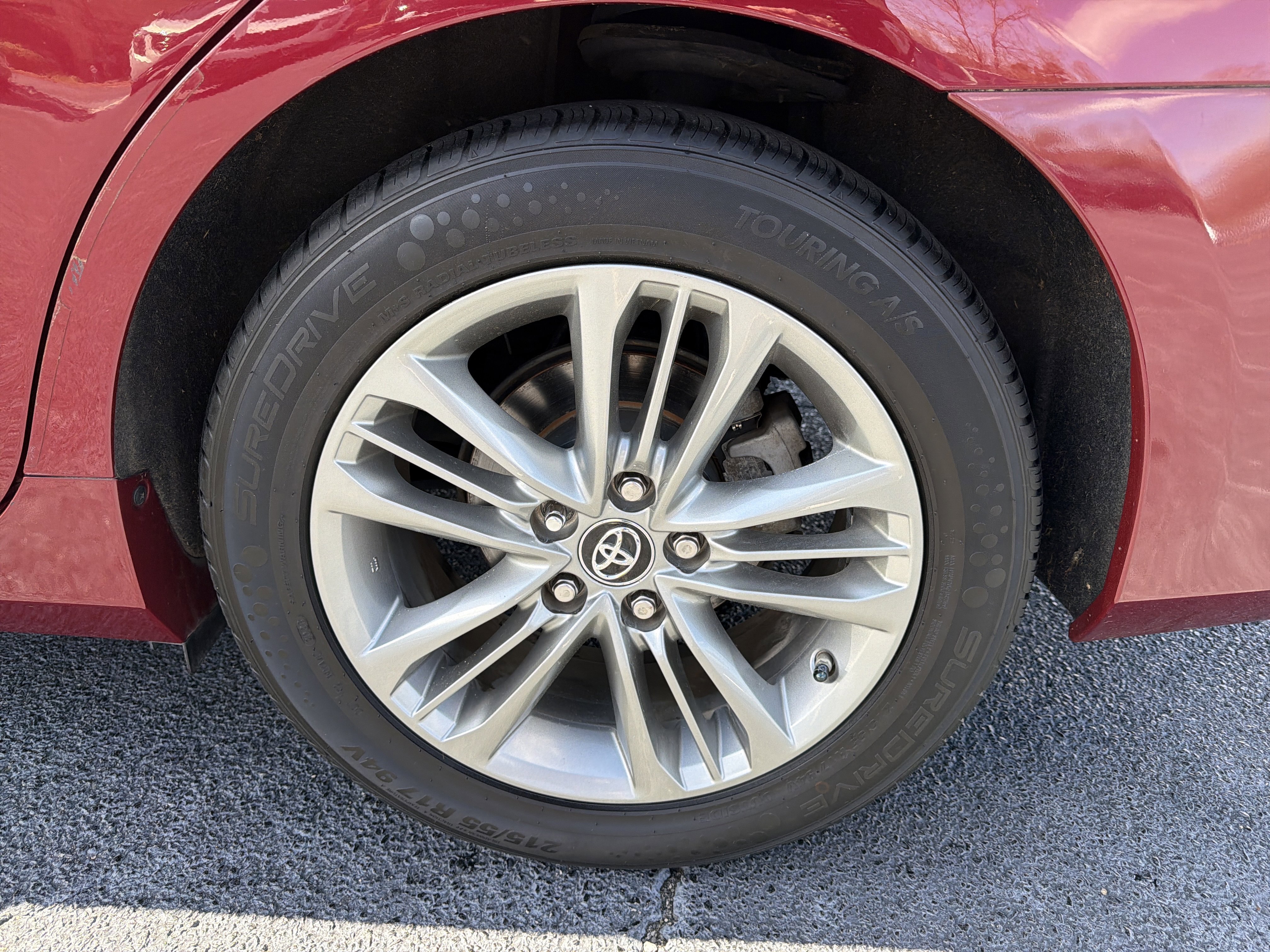 Used 2017 Toyota Camry SE image 33