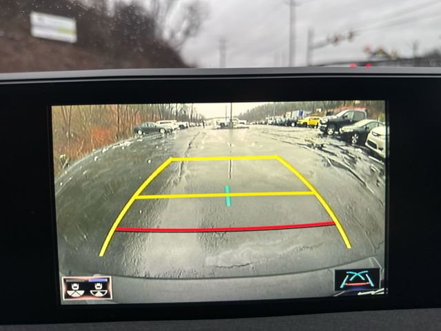 Used 2019 Lexus UX 250h image 27