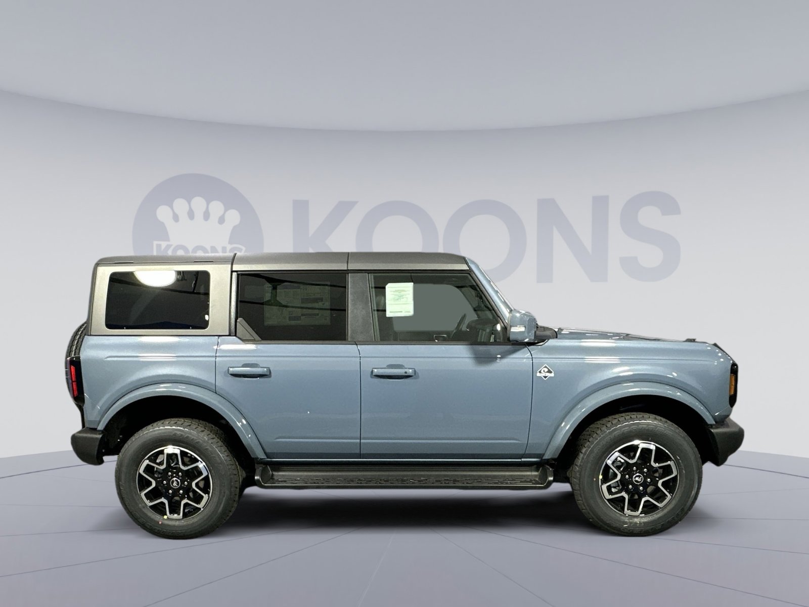 New 2025 Ford Bronco Outer Banks image 8